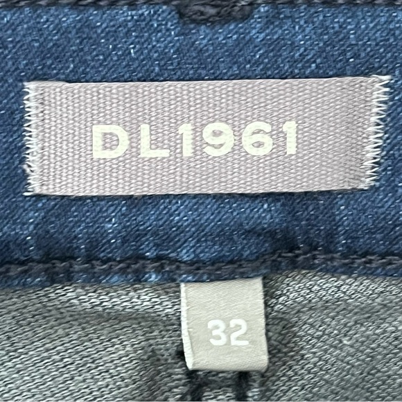 DL1961 32x33 hep burn Wide Leg High Rise 0439 dark wash Sailor patch pockets - Picture 5 of 12